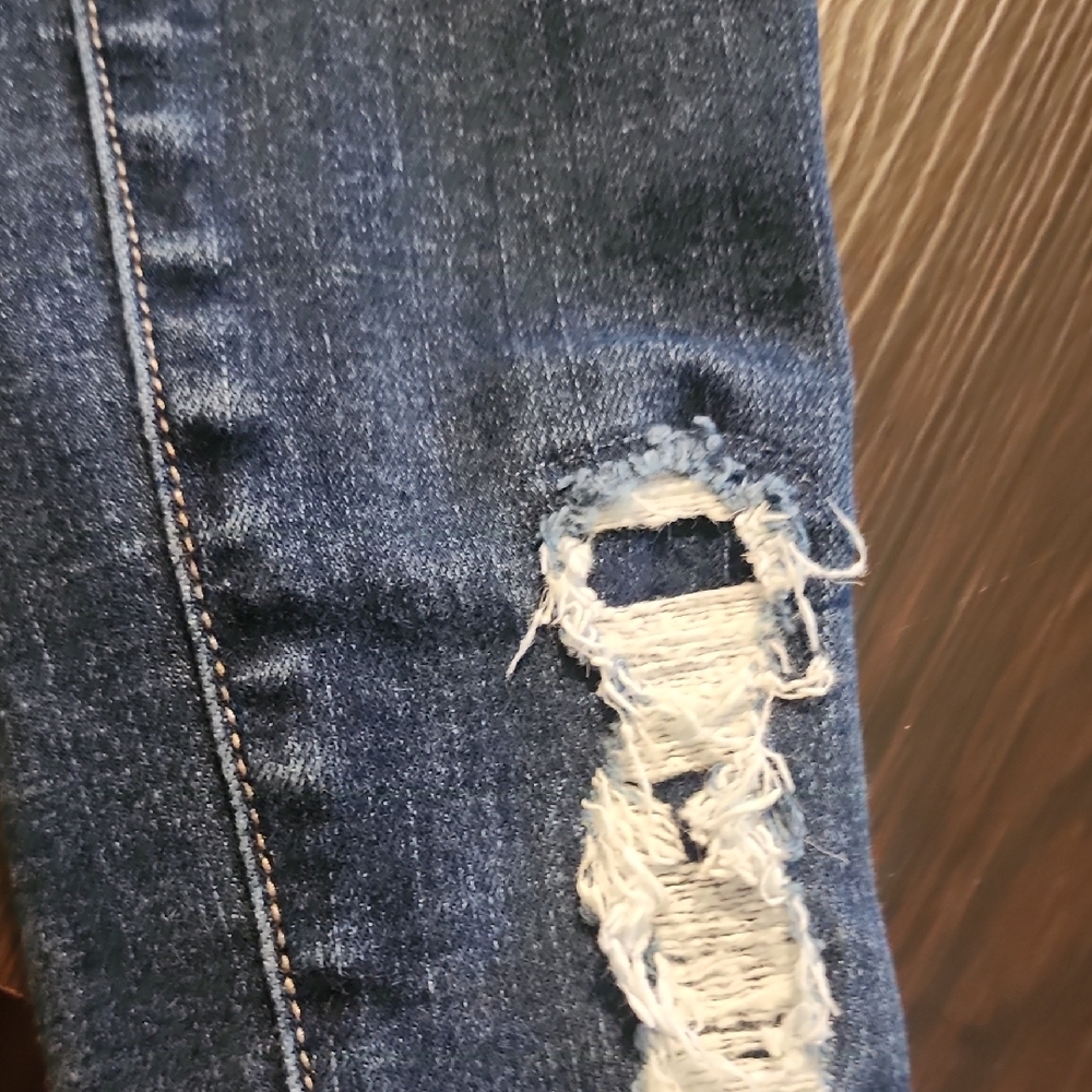 American Eagle Outfitters Ripped Blue Skinny Jeans - Picture 6 of 14